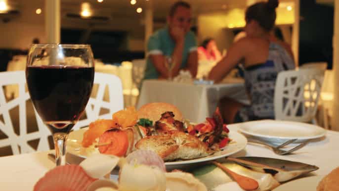 nadi sunset dinner cruise with lobster