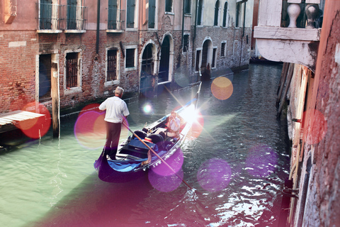 Veneza: Passeio particular de gôndolaPasseio Particular de Gôndola - Manhã/Tarde