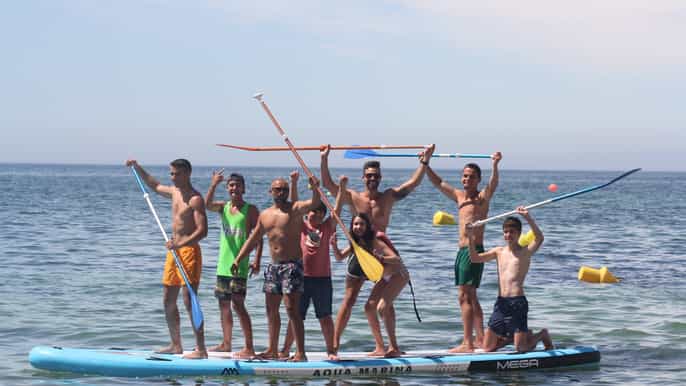 armação de pêra mega stand up paddle board group experience