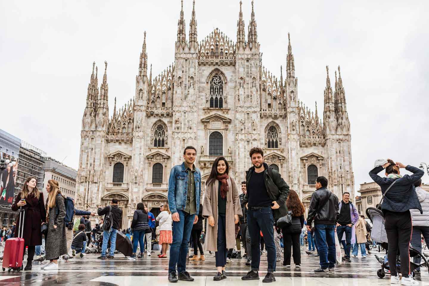 Milan: Highlights & Hidden Gems Private Tour with a Local - Milan: Book a Local Host for 2 Hours