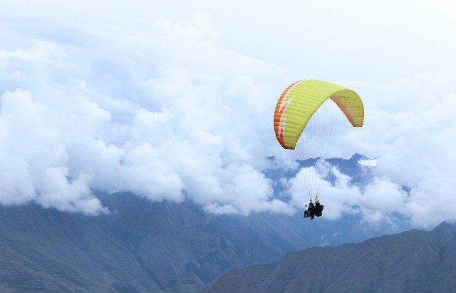 Visit Cusco Tandem Paragliding in The Sacred Valley of The Incas in Ollantaytambo