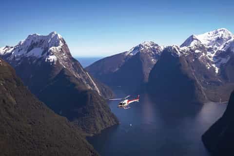 Milford Sound Fiord Cruise & Helicopter Glacier Landing