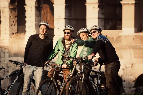 Rom: Top Highlights & Hidden Gems Tour mit dem Cannondale E-Bike