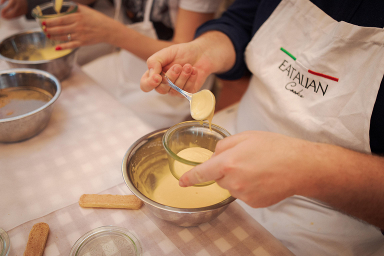 Rome: Pizza and Tiramisu Cooking Class near Piazza Navona