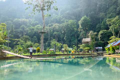 Vang Vieng: Private Tuk Tuk Transfer to Blue Lagoons
