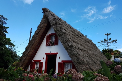 Madeira: Santana Traditional Houses Private Half-Day Tour Tour with North/South East Madeira Pickup