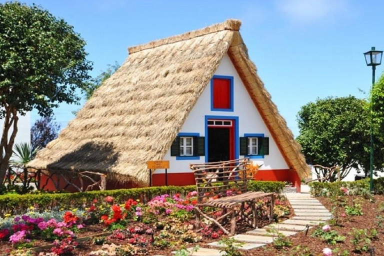 Madeira: Santana Traditional Houses Private Half-Day Tour Tour with North West Madeira Pickup