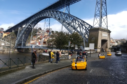 Porto: Selbstgeführte Stadt-Tour im GoCar mit GPS1-stündige GoCar-Tour