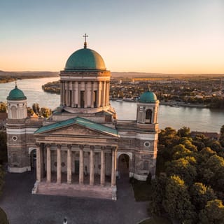 Full-Day Danube Bend Tour from Budapest with Lunch