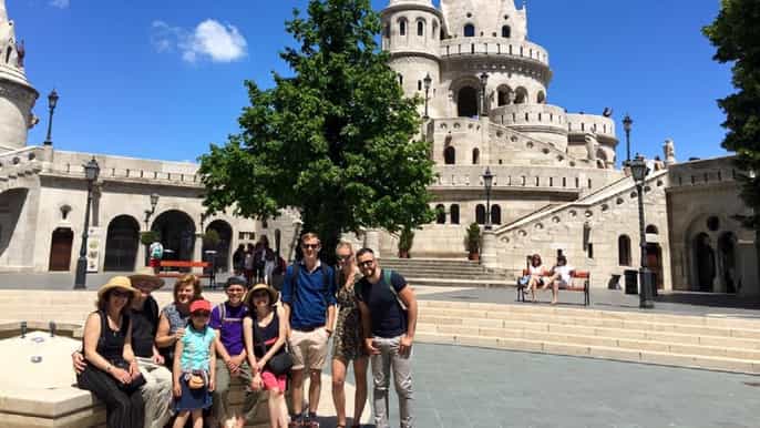 budapeste excursão de ônibus com guia e caminhada pelo distrito do castelo