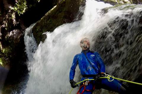 Ponta Delgada: Canyoning-Erfahrung