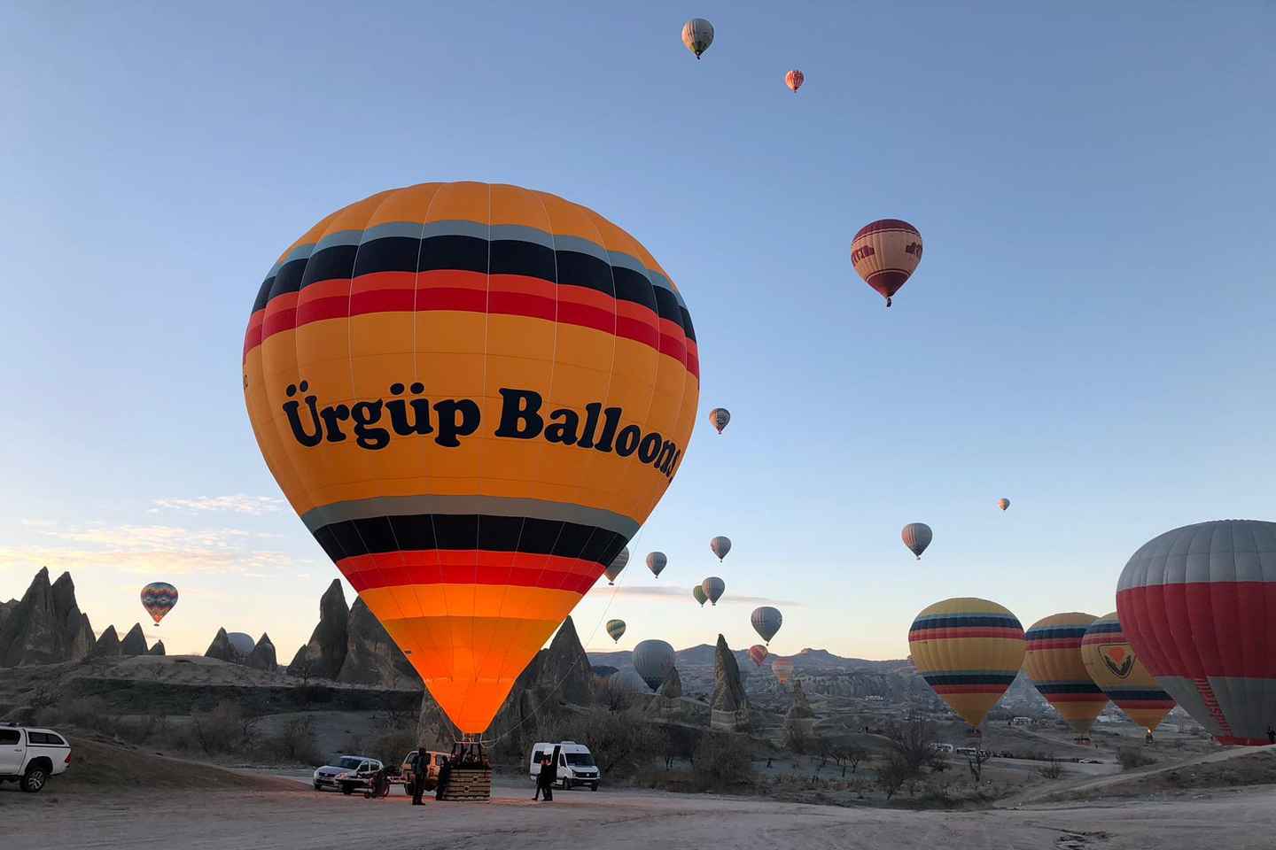 Cappadocia: Sunrise Hot Air Balloon Flight