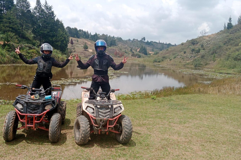 ATV Quad Bike - Medellín - Rionegro2-godzinna wycieczka ATV dla par - Medellín - Rionegro