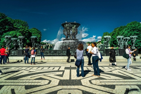 Oslo Highlights: 3-Hour Walking Tour Private Tour in Spanish, English, French or Italian