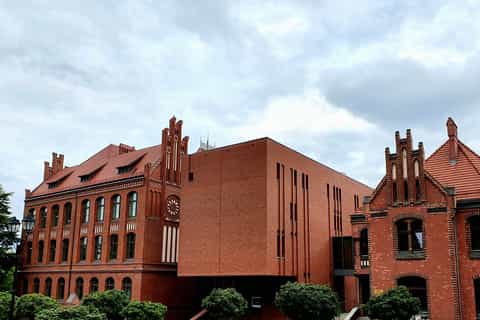 Katowice: 2-Hour Walking Tour with Local Guide