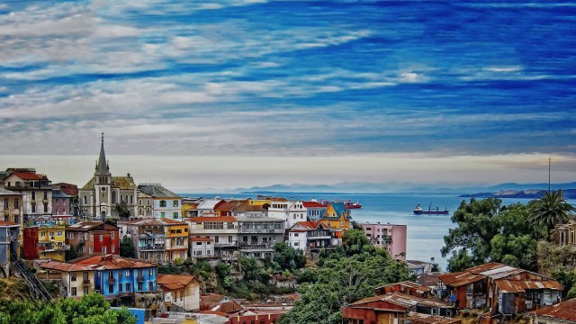 Visit From Santiago Highlights of Valparaiso and Viña del Mar in Valparaíso, Chile