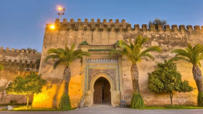 fez private transfer tour to rabat