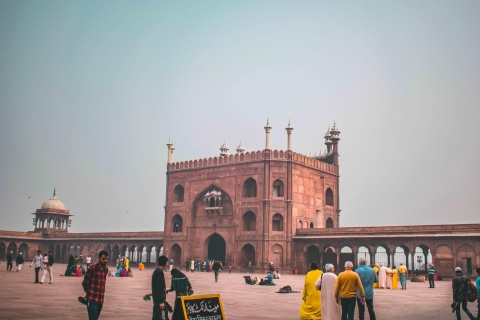 Czerwony Fort i Old Delhi Heritage Walking and Rickshaw TourWycieczka po Starym Delhi z usługą Pick-Up i przewodnikiem po języku angielskim