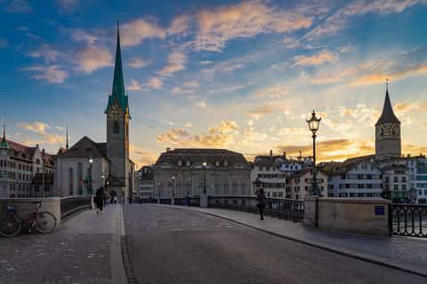 zürich albert einsteins city exploration quest game