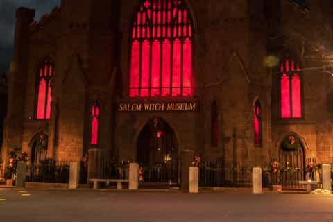 Salem: Ghosts, Witches, & Warlocks Guided Walking Tour