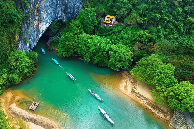 Phong Nha Cave & Paradise Cave: Guided Tour Boat & Explore Group Tour with Drop-Off in Hue