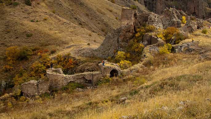 armenia between monasteries and fortresses of vayots dzor