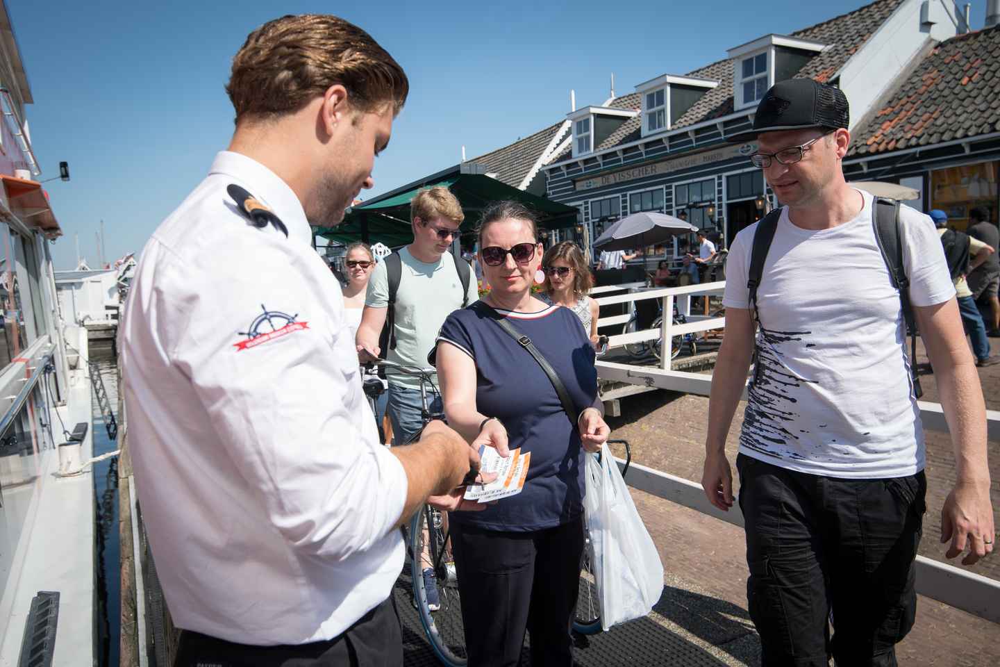 沃伦丹：快艇畅游马克恩岛