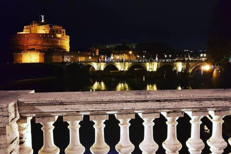 Roma: paseo nocturno por el sabor de los sabores romanosTour en ingles