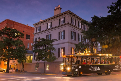 Savannah: Excursão de fantasmas e lápides com entrada para a casa baixaSavannah: excursão de fantasmas e lápides com entrada de casa baixa