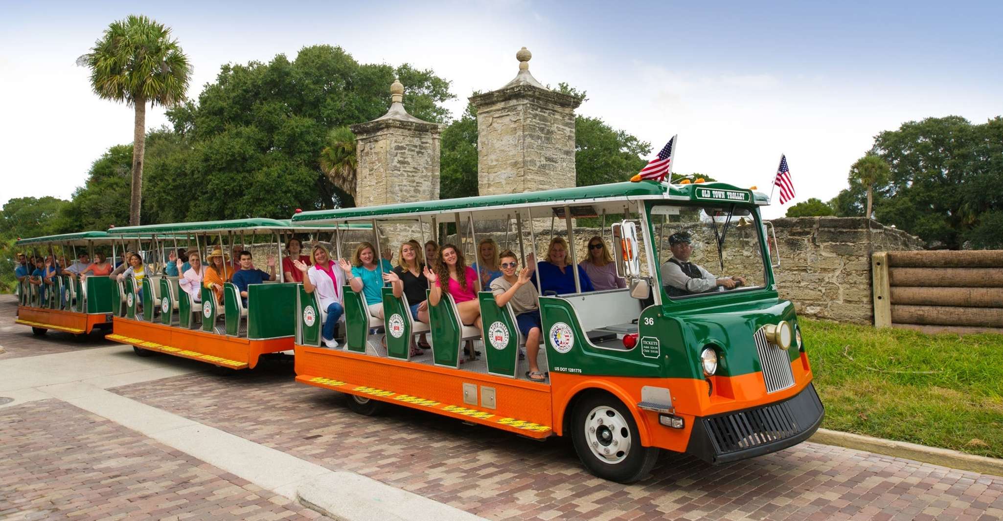 Сент-Августин, Hop-on Hop-off Trolley Tour с входом в музей - Hizvo