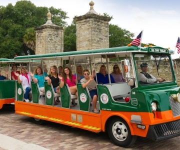 St. Augustine: Wycieczka Hop-on Hop-off Trolley Tour z wejściem do muzeum