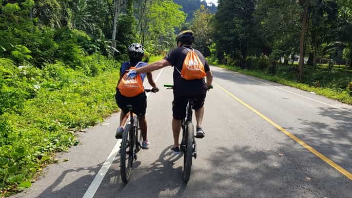 krabi balade à vélo dune cascade dune demijournée de 26 km
