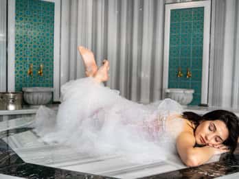 Istanbul: Public, Private or VIP Hammam & Spa in Old City