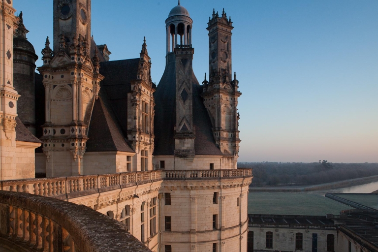 Parijs: Chambord-kasteel in de Loire-vallei, wijnproeverij en lunchPrivé rondleiding