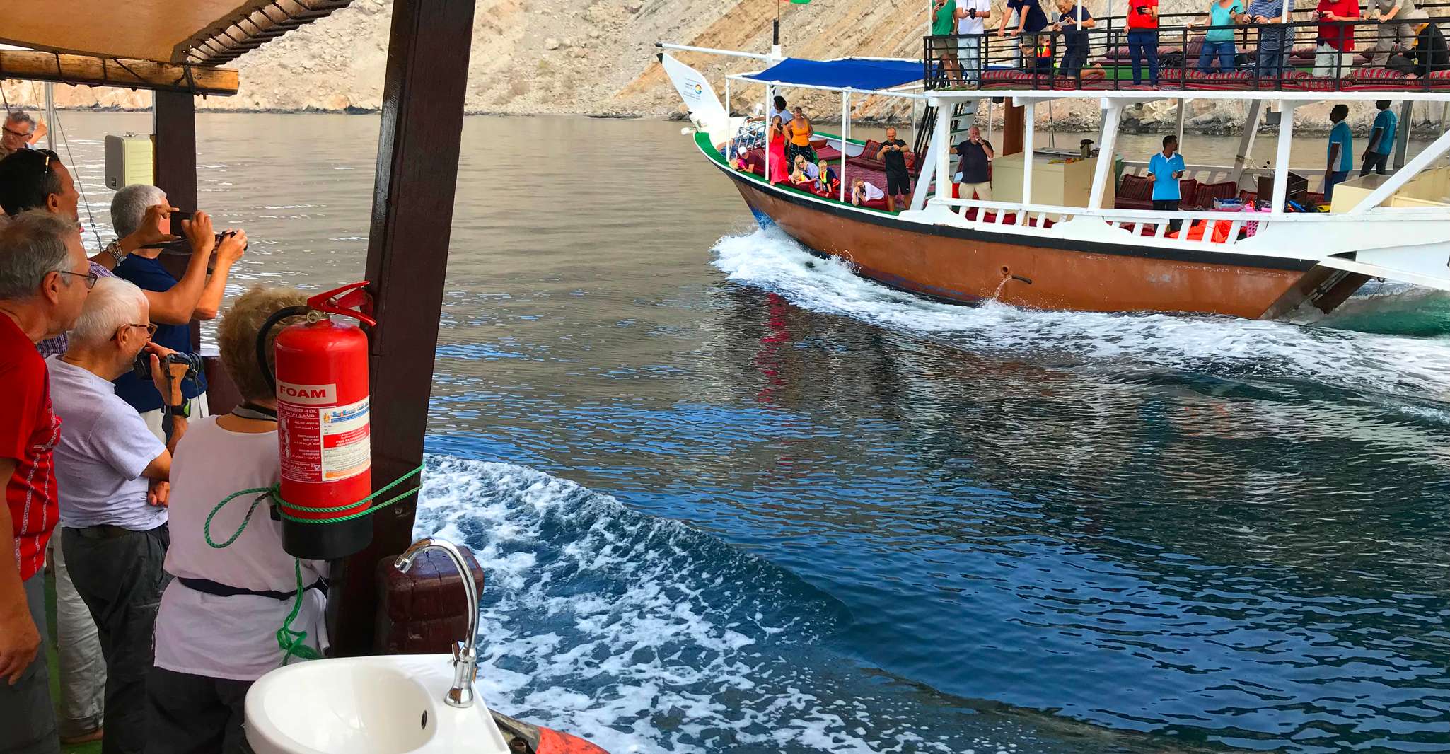Khasab, Khor Sham Croisière d'une demi-journée avec snorkeling et dauphins - Hizvo