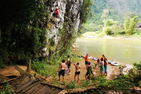 Vang Vieng: Półdniowy lub całodniowy kurs wspinaczki skałkowejCałodniowy kurs wspinaczki skałkowej