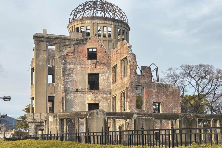 Hiroshima: Peace Memorial Park Guided Walking Tour