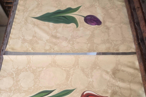 Baku Marbling Experience: Make Your Own Art Let's create art on a ceramic plate!