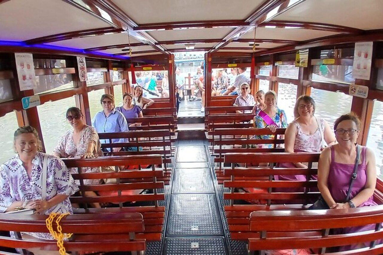 Chinatown Food Tour, River Cruise &amp; 2 top-visit Light Shows