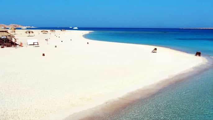 fra hurghada heldagssnorkeltur til giftunøen med frokost