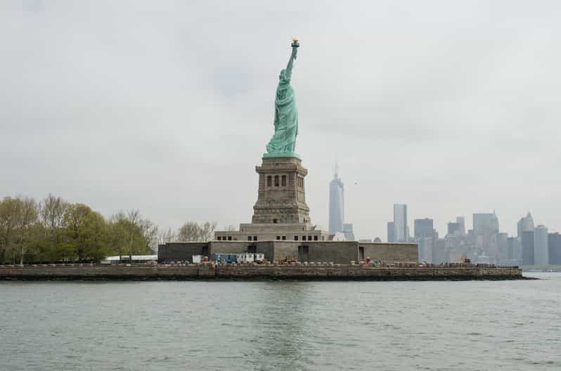 New York croisière statue de la Liberté et Ellis Island GetYourGuide New York croisière statue de la Liberté et Ellis Island GetYourGuide