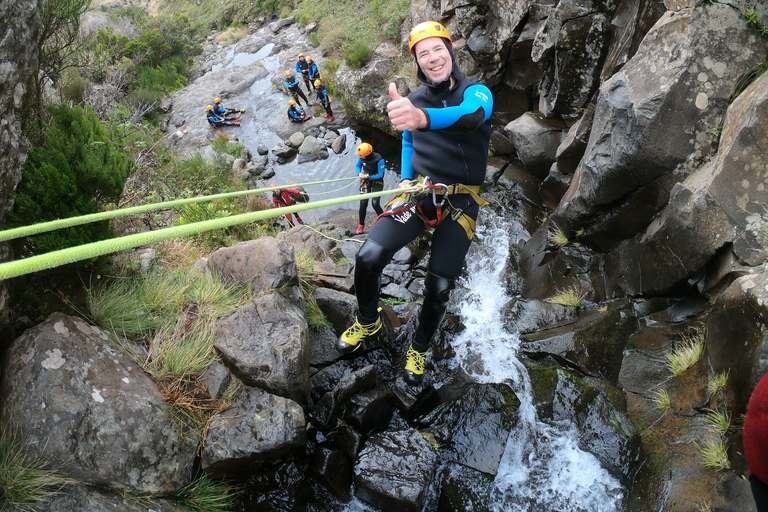 Madeira: Level-1-Canyoning-Erlebnis