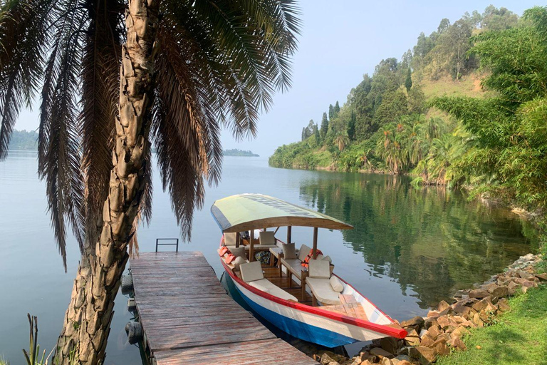 Kigali: Lake Kivu & Nyungwe National Park 2-Day Tour