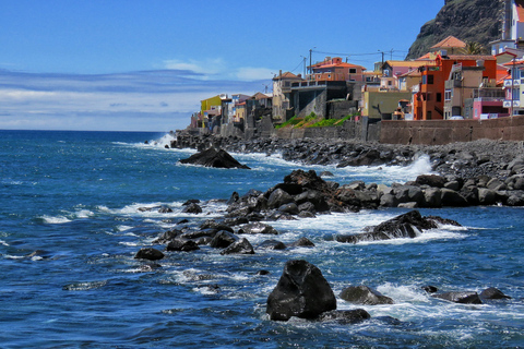 Madeira: Sydvästkusten, Run &amp; Anjo´s vattenfall 4x4-turGemensam rundtur