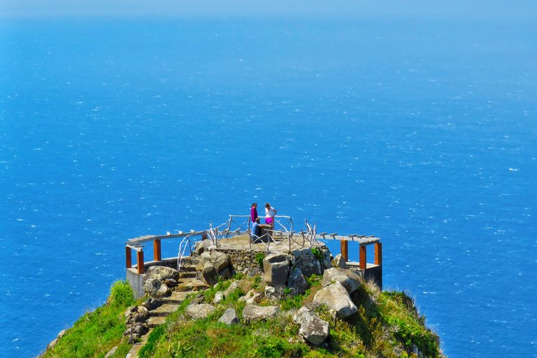 Madeira: Costa Sudoeste, Corrida e Cachoeira do Anjo - Passeio 4x4Passeio compartilhado