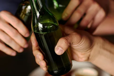 Budapest: Båt för svensexor med öl och vin