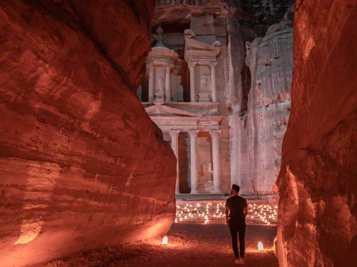 Psiquiatría Nido salvar 2- Día Petra tour nocturno desde Amman | GetYourGuide