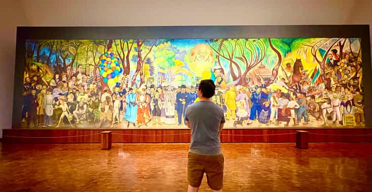 Mexico City: Diego Rivera's Murals Guided Walking Tour photo 2