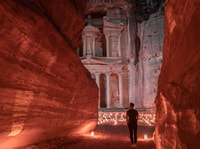 Da Amman, Petra, Wadi Rum e Tour di 3 giorni del Mar Morto - Housity
