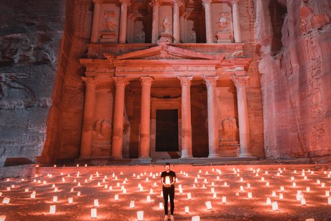 Desde Amán: tour de 3 días de Petra, Uadi Rum y mar MuertoOpción de tienda clásica